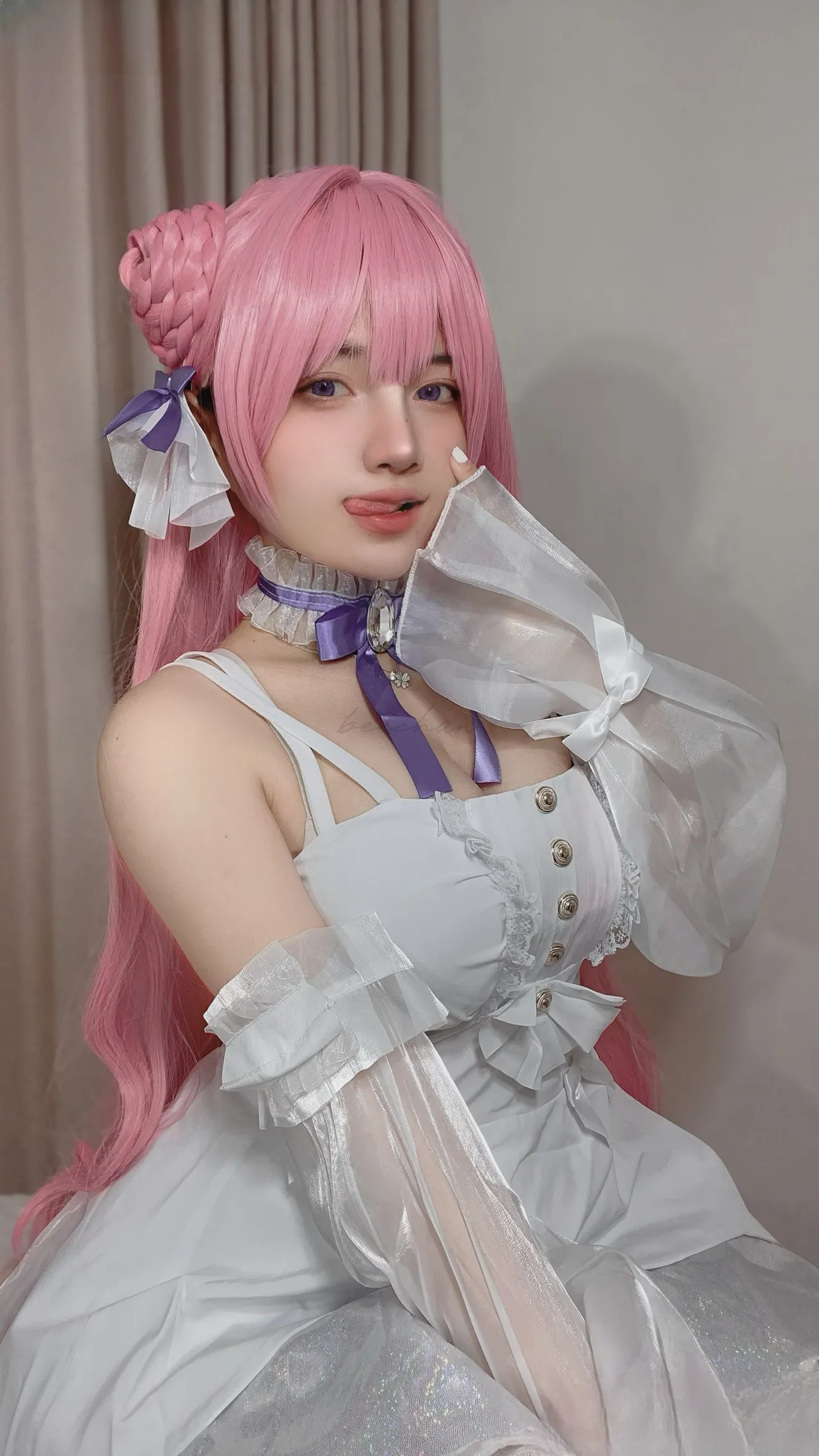 Angel Chan Dorothy-erohere2.webp